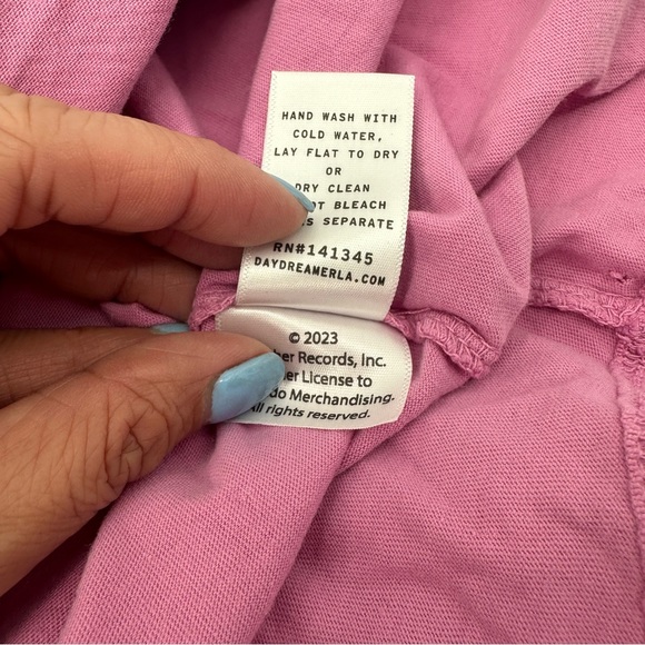 Free People x Daydreamer The Beach Boys 1983 Tour Tee Pink One Size New with Tag - Picture 15 of 16